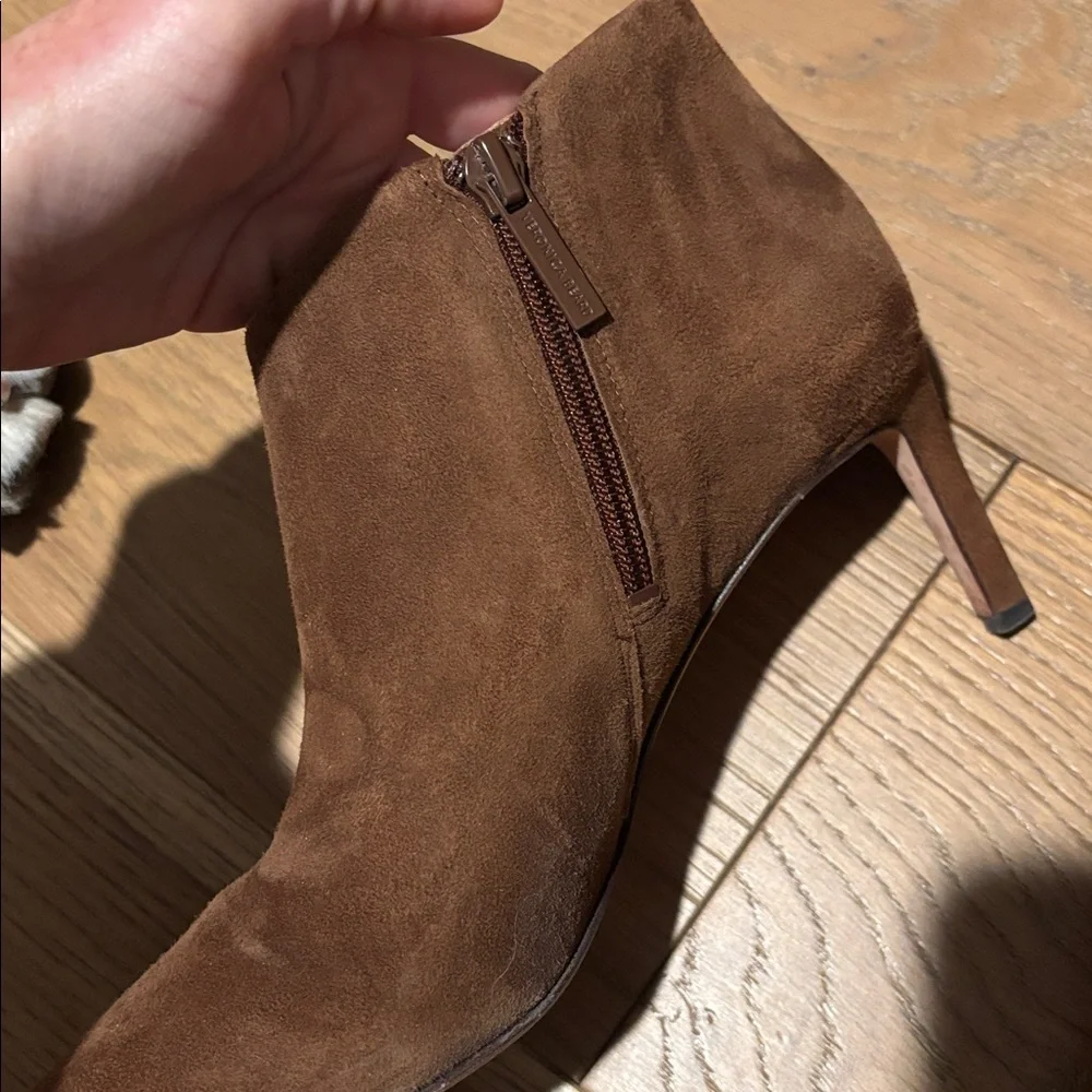 Veronica Beard Leone suede booties 6 - Picture 7 of 7